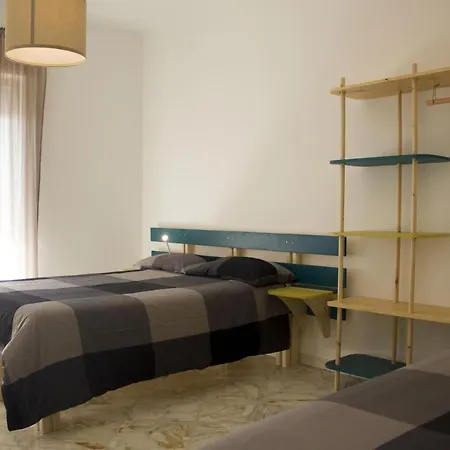 Apple ゲストハウス