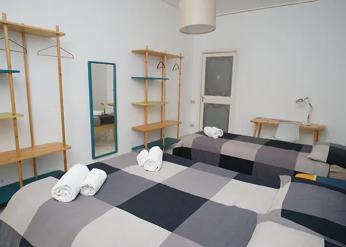 招待所 Apple 巴里